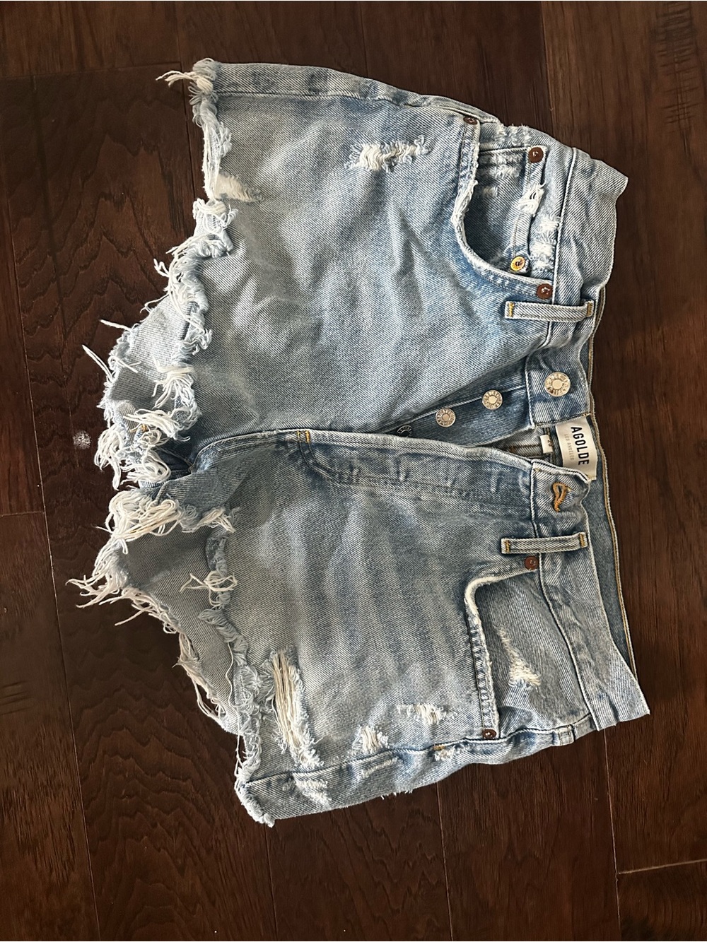 AGOLDE Parker Distressed Cutoff Denim Shorts
Swapmeet Wash | Size 28
